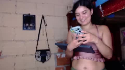 JUSTIN Y JAZMIN online show from February 5, 7:50 pm