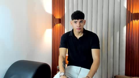 Justin online show from November 18, 11:46 am