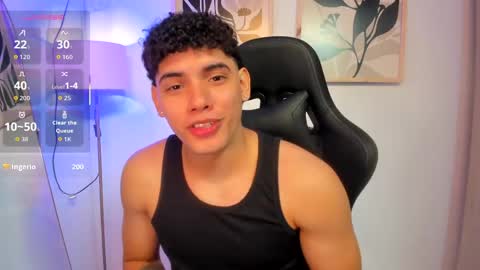 justin_payn14 online show from May 26, 2:45 pm