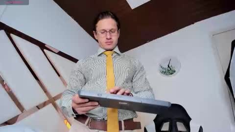 Justin  online show from January 10, 3:23 am