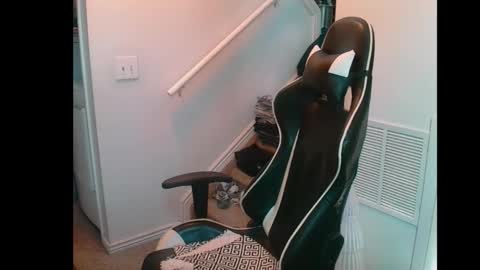 justintym69 online show from February 19, 5:45 pm