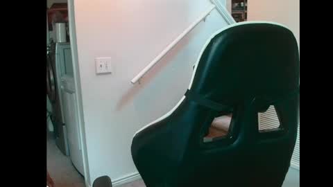 justintym69 online show from May 22, 7:31 pm