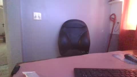 justintyme911128278 online show from July 29, 7:03 pm