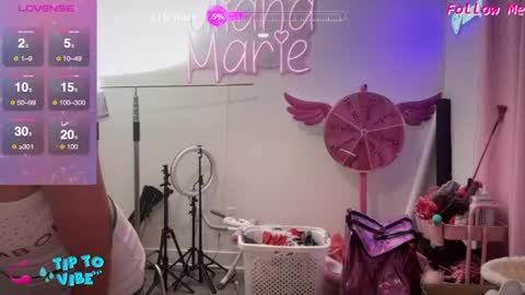 Juliana Marie online show from June 14, 9:55 am