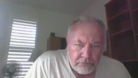 justme196756 online show from October 25, 5:02 pm