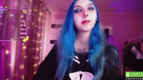 justmeowgirl online show from November 1, 4:33 am