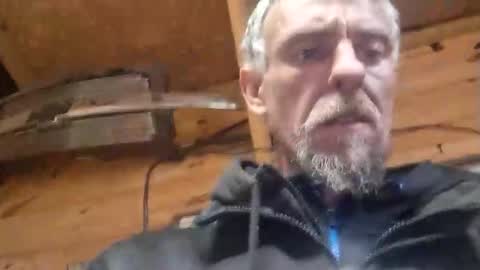 justwant2strokeit online show from April 9, 6:30 am