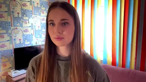 Melissa online show from May 26, 6:19 am