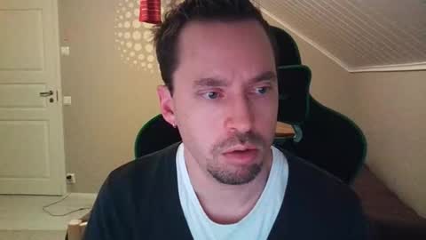 juukes_ online show from January 16, 8:12 am