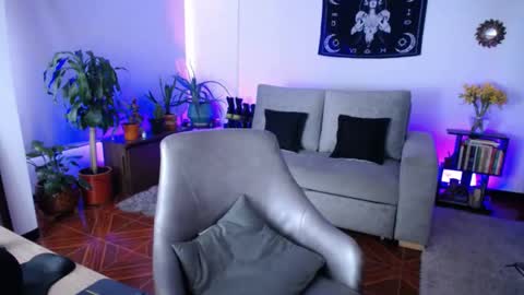 Snapshot of kaariyn_ chatting on March 12, 5:17 pm Carym online show from March 12, 5:17 pm