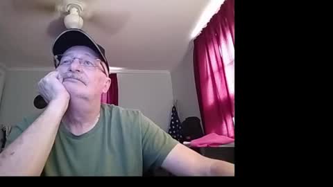 kabriggs136 online show from September 17, 9:29 pm