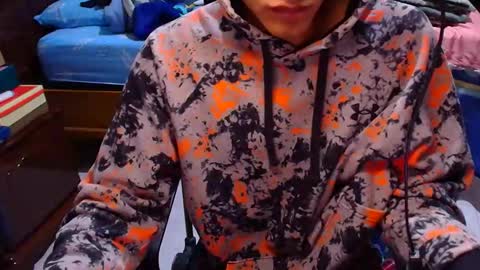 kael_art_d online show from February 5, 5:38 pm