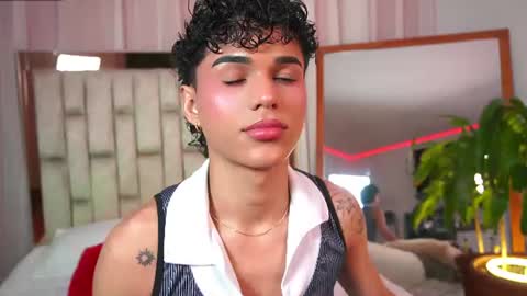 kai_onfire online show from July 21, 4:36 am