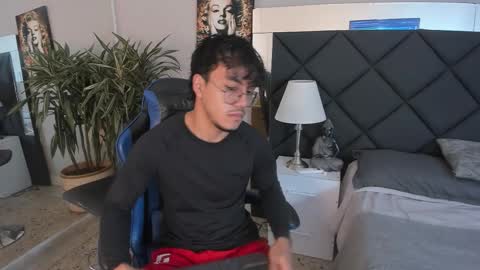 kai_storn online show from March 17, 11:15 am