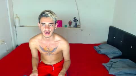 KAI  LIAM online show from April 17, 2:58 am