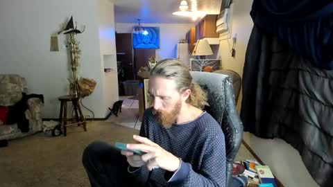 Kaiku77 online show from October 26, 5:19 am