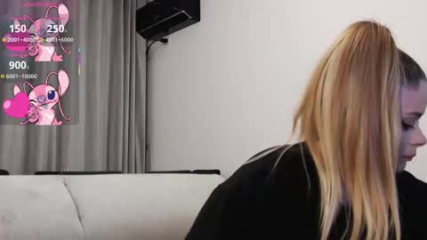 Kailyn online show from March 2, 11:53 pm