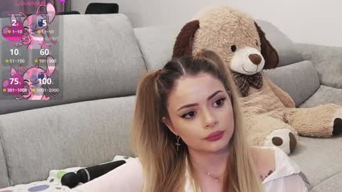 Kailyn online show from January 22, 12:06 am