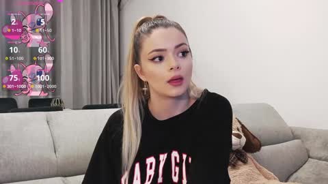 Kailyn online show from January 20, 9:11 pm