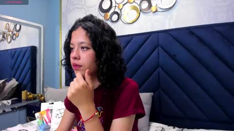 kaira_luxury online show from April 24, 2:57 am