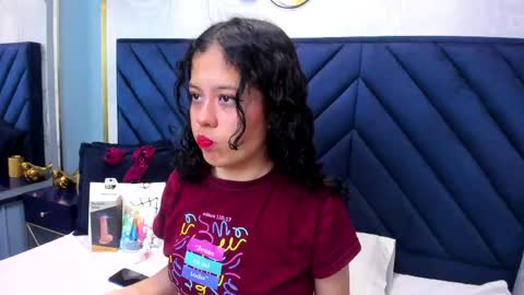 kaira_luxury online show from April 19, 2:56 am