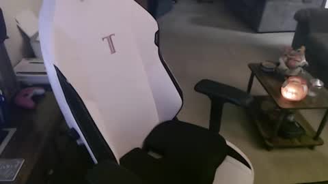 Camprincess331 online show from November 7, 2:36 am