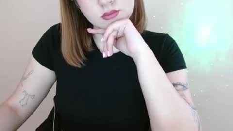 Kaitlin online show from March 3, 12:34 pm