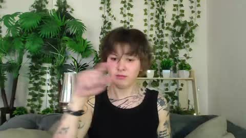 kaitonyan online show from April 3, 12:06 am