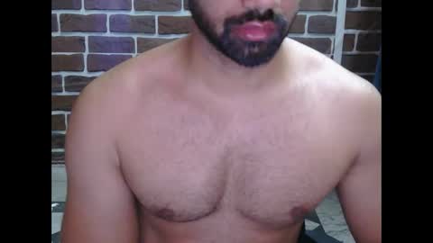 Vicky online show from February 19, 4:44 pm