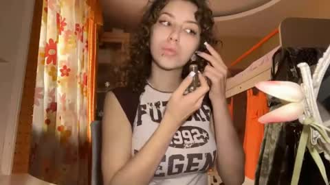 Lily online show from April 17, 11:34 am