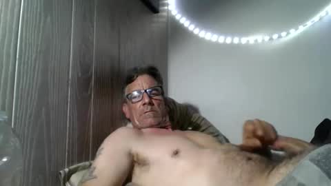 kalifornia91666 online show from November 11, 9:22 am