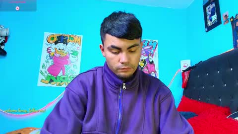 Snapshot of kalivan_voinesscu chatting on February 11, 5:37 am K A L I online show from February 11, 5:37 am