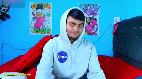 Snapshot of kalivan_voinesscu chatting on February 25, 6:36 am K A L I online show from February 25, 6:36 am