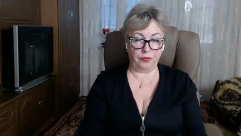 Snapshot of kalliiina chatting on October 22, 8:06 am kalliiina online show from October 22, 8:06 am