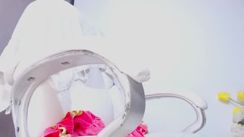 Hannah online show from September 15, 1:56 pm