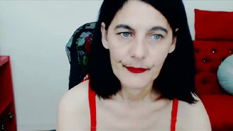 Snapshot of kalysta4u chatting on October 19, 4:50 am kalysta4u - EX - Bestbangmilf online show from October 19, 4:50 am