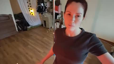 Kamila online show from March 19, 2:33 pm