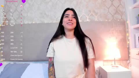 Kamila Betancourt online show from March 7, 1:33 pm