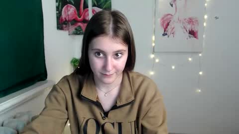 kamilla_love_ online show from November 14, 3:14 pm