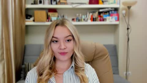 Kara. Off from 15th till 24th of December online show from October 13, 1:40 am