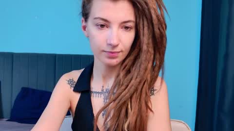 Kara online show from October 31, 7:36 pm