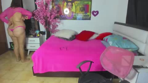 Karen online show from November 9, 12:25 am