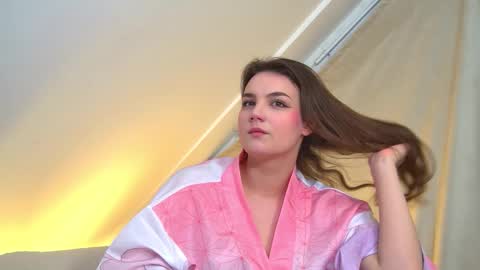 Karen online show from November 9, 6:21 pm