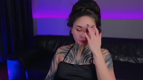 karenhotflirt online show from May 27, 2:36 pm