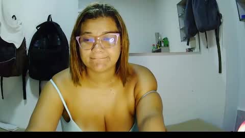 kari online show from April 21, 7:15 am