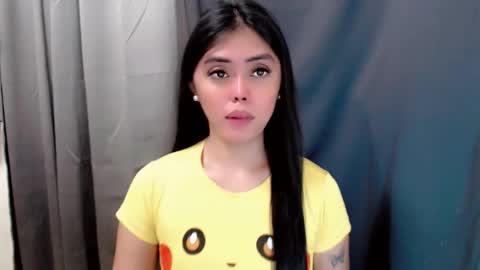 I AM BELLE online show from April 24, 5:53 am