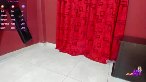 KarinaSimonz online show from April 8, 2:25 am