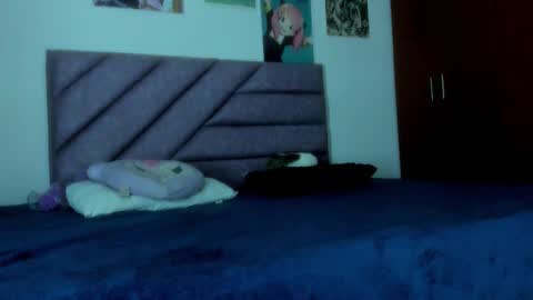 KARINNA  RAVEN online show from October 9, 1:22 am