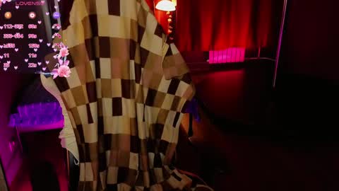 karkadeshk online show from April 15, 11:35 am