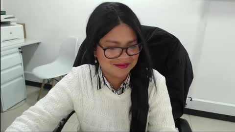 karla_cg online show from March 19, 5:29 pm